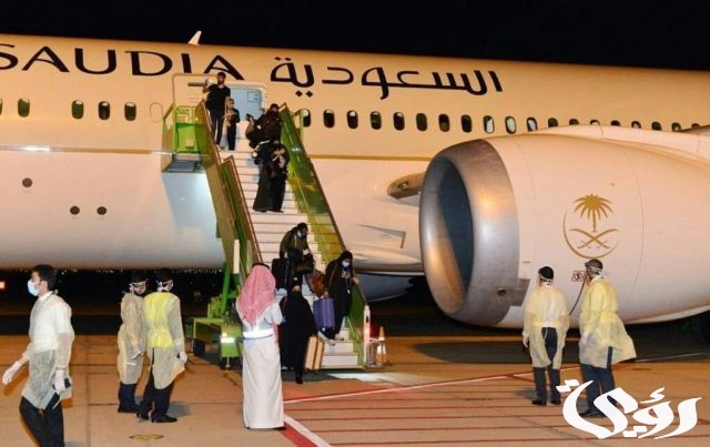 الأول بالسعودية.. “مدير مطار أبها” يعلن عن تحويله إلى مطار صامت الأول بالسعودية.. “مدير مطار أبها” يعلن عن تحويله إلى مطار صامت