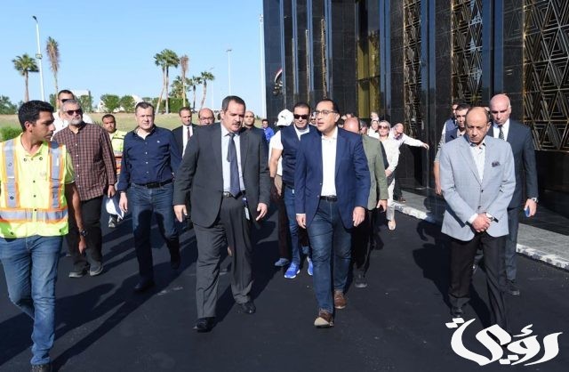 رئيس الوزراء يتفقد مشروعات تنموية وخدمية في شرم الشيخ رئيس الوزراء يتفقد مشروعات تنموية وخدمية في شرم الشيخ