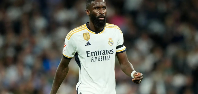 النصر يُجهز عرضًا ضخمًا للظفر بخدمات روديغير