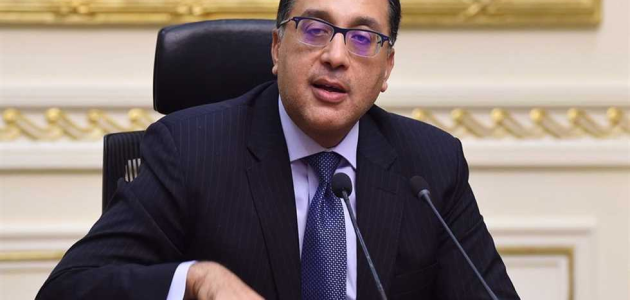 رئيس الوزراء في اجتماع طارئ: إجراءات لتخفيض فترات انقطاع الكهرباء لإنهاء الأزمة في أقرب وقت