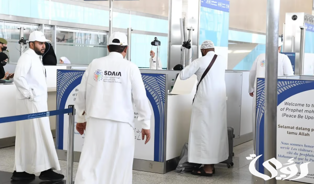 "سدايا" تسخّر تقنياتها لخدمة ضيوف الرحمن المغادرين عبر مطار المدينة.. صور "سدايا" تسخّر تقنياتها لخدمة ضيوف الرحمن المغادرين عبر مطار المدينة.. صور