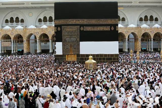 "الشؤون الدينية" تطلق البرنامج القرآني الصيفي بالمسجد الحرام "الشؤون الدينية" تطلق البرنامج القرآني الصيفي بالمسجد الحرام