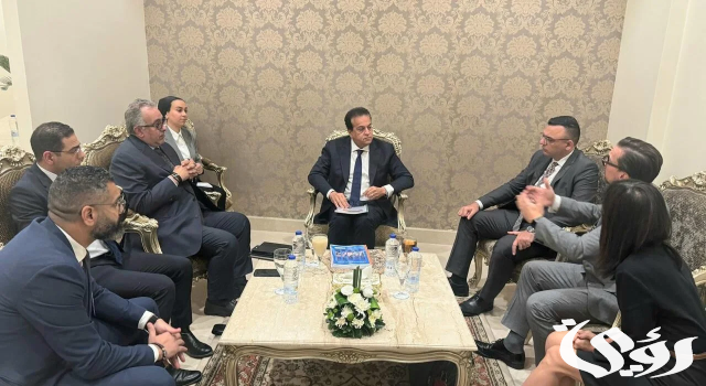 وزير الصحة يبحث مع ممثلي «إيستي» السويدية تعزيز التعاون والفرص الاستثمارية في القطاع وزير الصحة يبحث مع ممثلي «إيستي» السويدية تعزيز التعاون والفرص الاستثمارية في القطاع