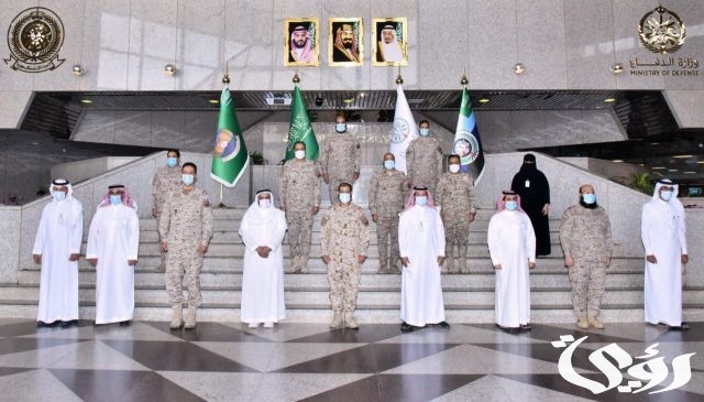 السعودية تدشن «جامعة الدفاع الوطني» السعودية تدشن «جامعة الدفاع الوطني»