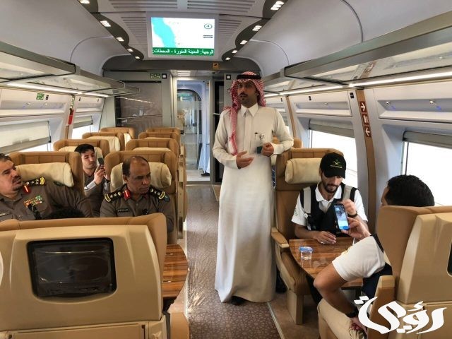 كم ياخذ القطار من مكة الى المدينة؟ كم ياخذ القطار من مكة الى المدينة؟