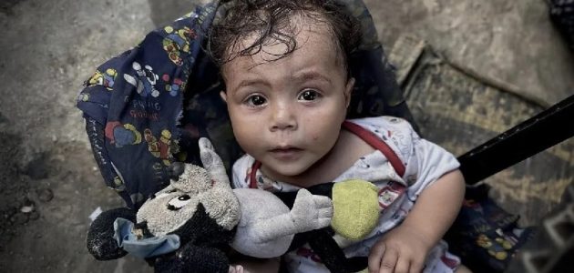 الحَر يُفاقم المعاناة.. عدوٌّ جديد ينضم للاحتلال الإسرائيلي في غزة