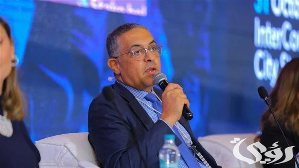 رئيس هيئة الدواء يبحث مع وفود 3 شركات عالمية تصنيع اللقاحات في أفريقيا رئيس هيئة الدواء يبحث مع وفود 3 شركات عالمية تصنيع اللقاحات في أفريقيا