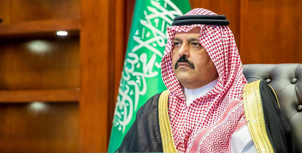 "عبدالعزيز بن سعد" لعدد من المستثمرين: حائل تملك القدرة السياحية والموقع الاستراتيجي المتميز