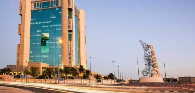 سبقها رصد وتحديد.. أمانة جدة تطيح بعمالة وافدة تحضّر أطعمة فاسدة وتتلف 890 كجم
