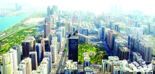 تدشين 6800 وحدة سكنية بأبوظبي في النصف الأول من العام الجاري تدشين 6800 وحدة سكنية بأبوظبي في النصف الأول من العام الجاري