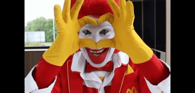 معنى كلمة ماكدونالدز بالعربية والانجليزي Mcdonalds