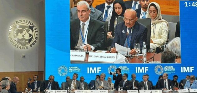 اليمن يطالب بجدولة فوائد ديونه المتأخرة والحصول على مساعدة مالية عاجلة