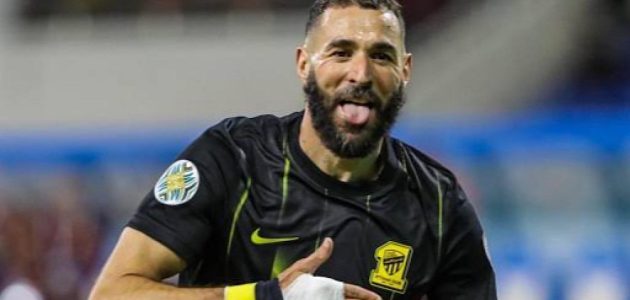 بسبب ضربة بنزيما الصاروخية… حارس النصر يحصل على جائزة خاصة
